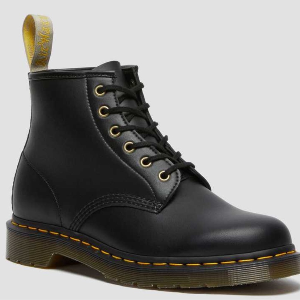 Vegan Dr. Martens 101 Felix Ankle Boots